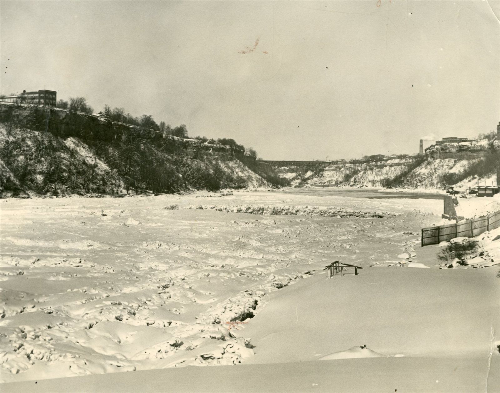 A look back: 300 years of Niagara Falls